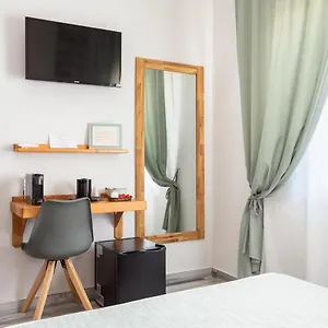 https://vittoria-rooms.in-sardinia.net