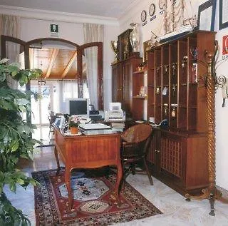 Hotel Porto Azzurro Giardini Naxos 3*,  Italien